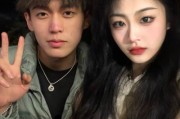 2025年虎年情侣头像一男一女两张分开 2025年虎年情侣头像一男一女两张分开