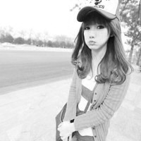 qq头像加背景图一套女 第2张