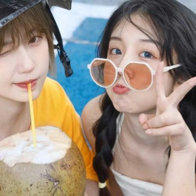 抖音最火闺蜜头像2张 第5张