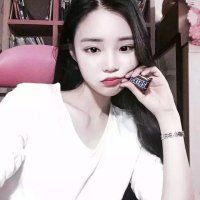 头像职业装女 第1张