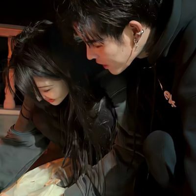 吾凰在上情侣头像一人一张 第6张