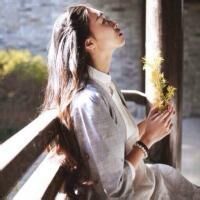 甜美冷酷的女生网名 第1张