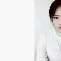带墨 白的情侣网名 第1张