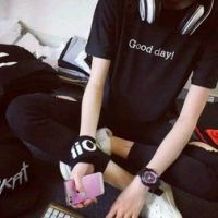 带燕和伟的情侣网名 第1张